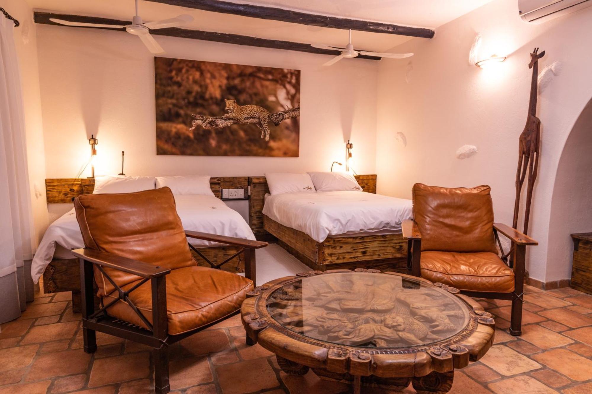 Mount Etjo Safari Lodge Kalkfeld 외부 사진